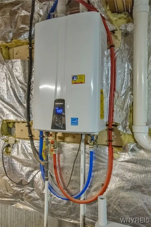 3911 Eagle Harbor Road, Albion, New York 14411, Albion, New York 14411, 3 Bedrooms Bedrooms, 7 Rooms Rooms,2 BathroomsBathrooms,Residential,For Sale,3911 Eagle Harbor Road, Albion, New York 14411,0,B1647524