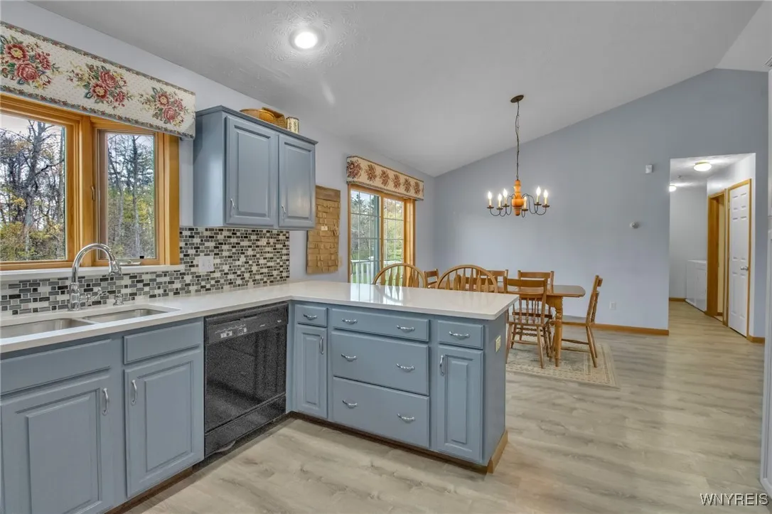 3911 Eagle Harbor Road, Albion, New York 14411, Albion, New York 14411, 3 Bedrooms Bedrooms, 7 Rooms Rooms,2 BathroomsBathrooms,Residential,For Sale,3911 Eagle Harbor Road, Albion, New York 14411,0,B1647524