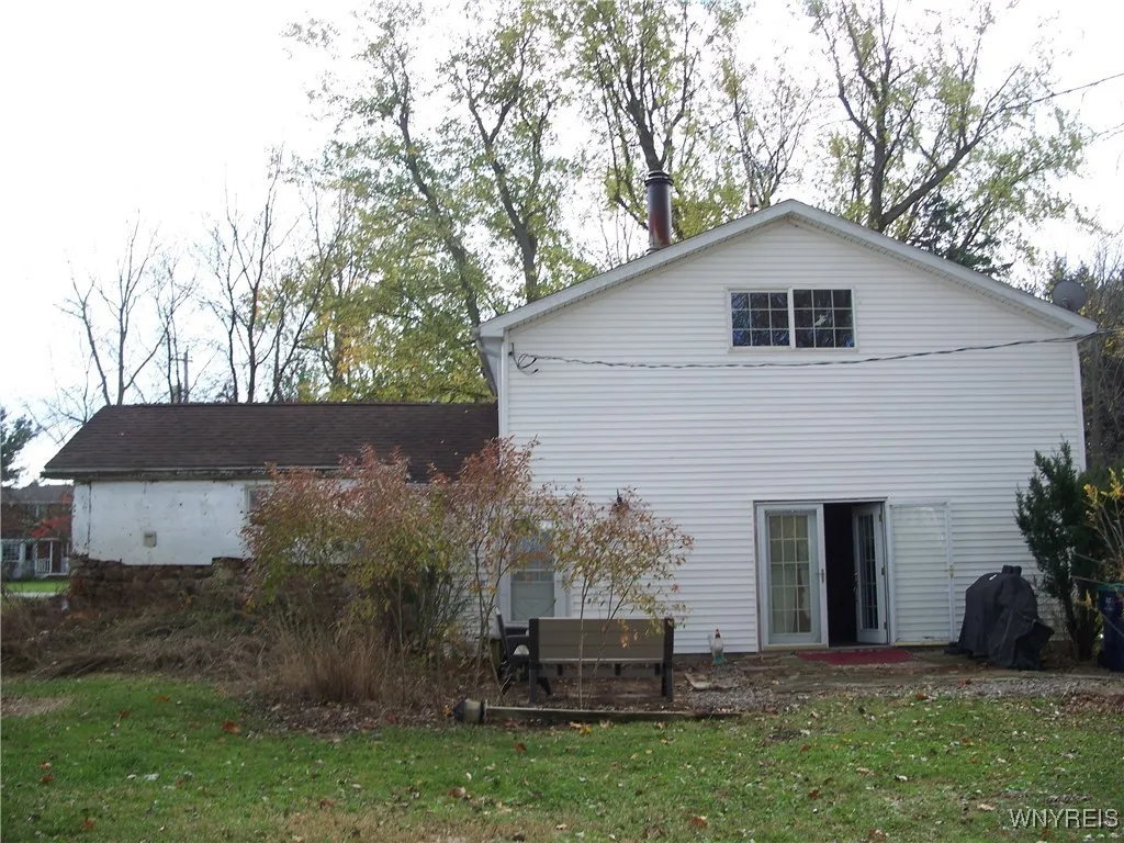 11536 Hunts Corners Road, Newstead, New York 14001, Newstead, New York 14001, 4 Bedrooms Bedrooms, 7 Rooms Rooms,1 BathroomBathrooms,Residential,For Sale,11536 Hunts Corners Road, Newstead, New York 14001,0,B1647543