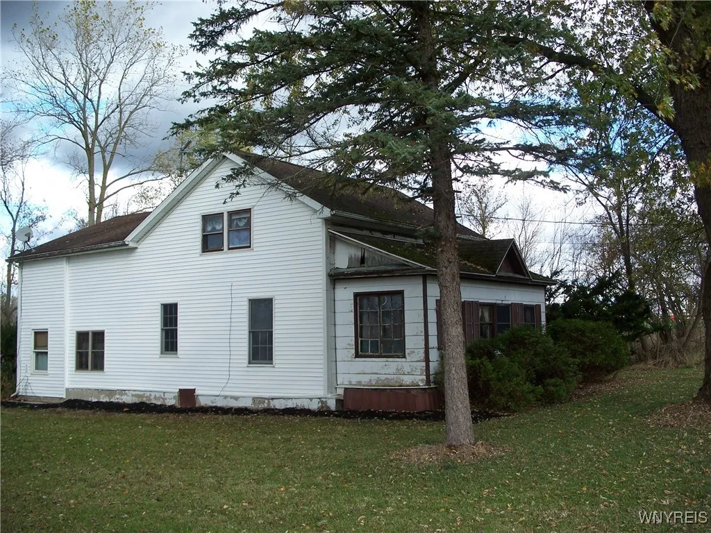 11536 Hunts Corners Road, Newstead, New York 14001, Newstead, New York 14001, 4 Bedrooms Bedrooms, 7 Rooms Rooms,1 BathroomBathrooms,Residential,For Sale,11536 Hunts Corners Road, Newstead, New York 14001,0,B1647543