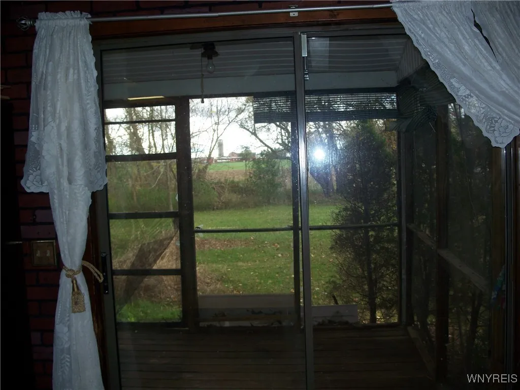 11536 Hunts Corners Road, Newstead, New York 14001, Newstead, New York 14001, 4 Bedrooms Bedrooms, 7 Rooms Rooms,1 BathroomBathrooms,Residential,For Sale,11536 Hunts Corners Road, Newstead, New York 14001,0,B1647543