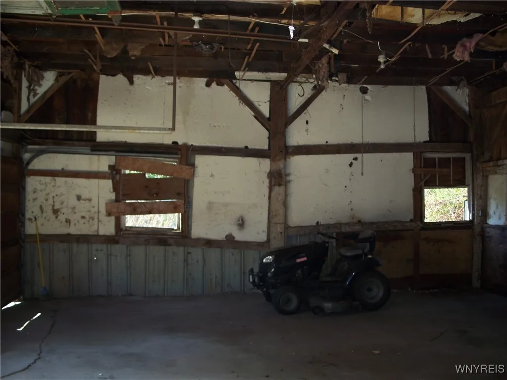 11536 Hunts Corners Road, Newstead, New York 14001, Newstead, New York 14001, 4 Bedrooms Bedrooms, 7 Rooms Rooms,1 BathroomBathrooms,Residential,For Sale,11536 Hunts Corners Road, Newstead, New York 14001,0,B1647543