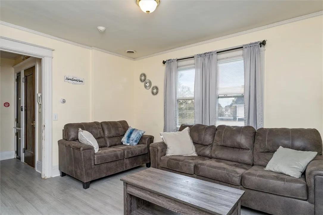 2729 Dewey Avenue, Greece, New York 14616, Greece, New York 14616, 5 Bedrooms Bedrooms, ,3 BathroomsBathrooms,Residential,For Sale,2729 Dewey Avenue, Greece, New York 14616,0,R1647518