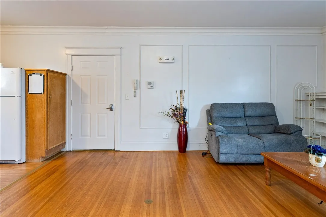 2729 Dewey Avenue, Greece, New York 14616, Greece, New York 14616, 5 Bedrooms Bedrooms, ,3 BathroomsBathrooms,Residential,For Sale,2729 Dewey Avenue, Greece, New York 14616,0,R1647518