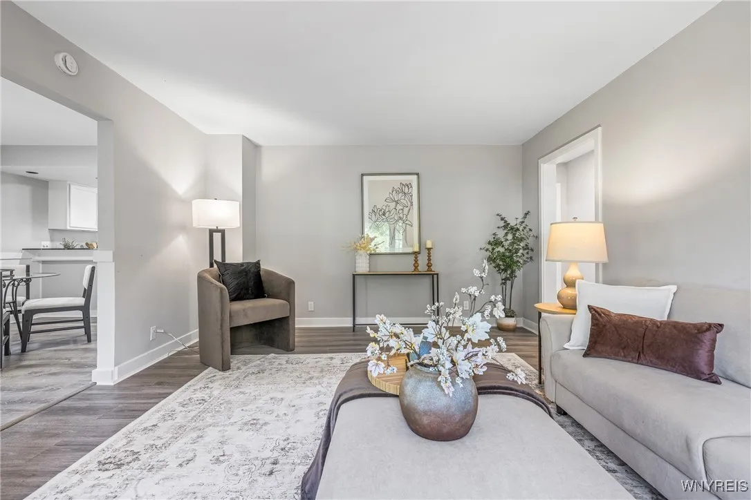 651 Longmeadow Road, Amherst, New York 14226, Amherst, New York 14226, 5 Bedrooms Bedrooms, 10 Rooms Rooms,2 BathroomsBathrooms,Residential,For Sale,651 Longmeadow Road, Amherst, New York 14226,0,B1647569 651 Longmeadow Road, Amherst, New York 14226, Amherst, New York 14226, 5 Bedrooms Bedrooms, 10 Rooms Rooms,2 BathroomsBathrooms,Residential,For Sale,651 Longmeadow Road, Amherst, New York 14226,0,B1647569