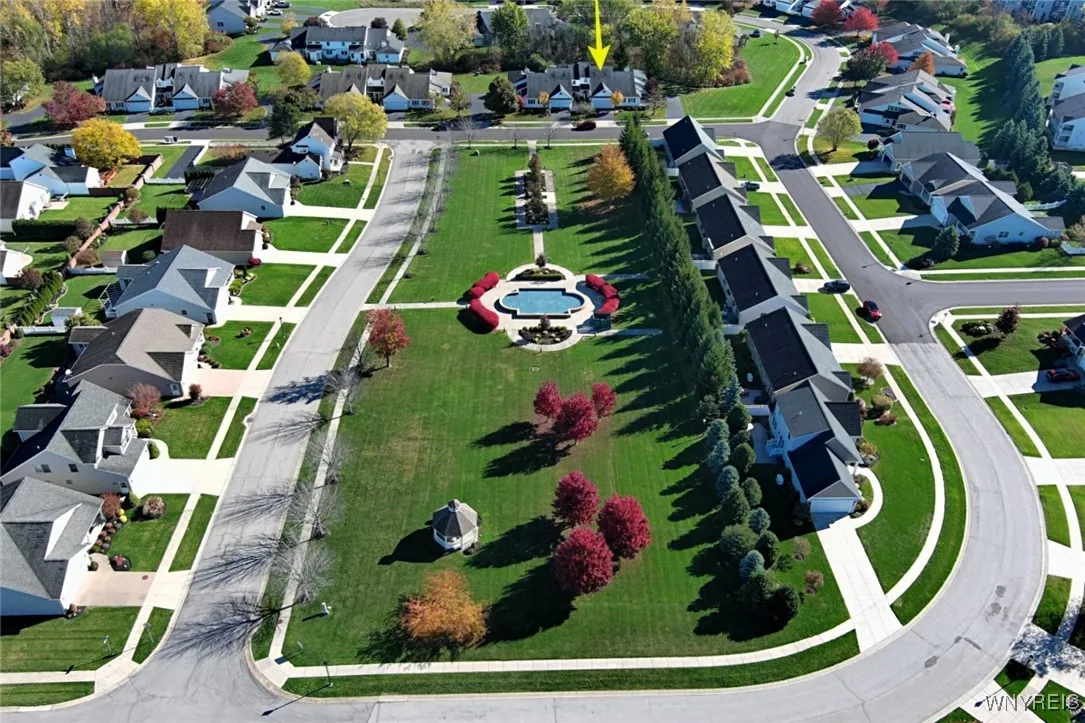 4283 Regents Park, Hamburg, New York 14075, Hamburg, New York 14075, 3 Bedrooms Bedrooms, 11 Rooms Rooms,2 BathroomsBathrooms,Residential,For Sale,4283 Regents Park, Hamburg, New York 14075,0,B1647551