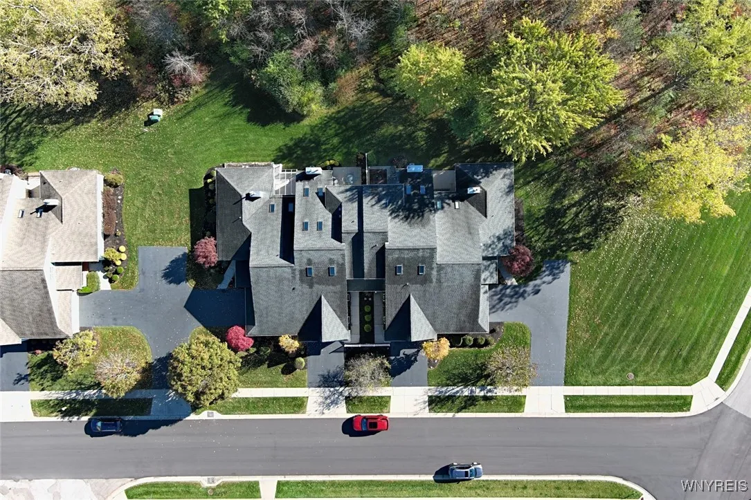 4283 Regents Park, Hamburg, New York 14075, Hamburg, New York 14075, 3 Bedrooms Bedrooms, 11 Rooms Rooms,2 BathroomsBathrooms,Residential,For Sale,4283 Regents Park, Hamburg, New York 14075,0,B1647551