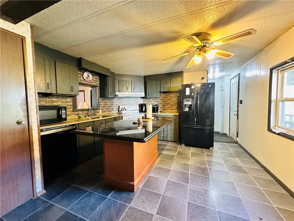 1701 Bronson Hill Road, Dix, New York 14891, Dix, New York 14891, 3 Bedrooms Bedrooms, 7 Rooms Rooms,2 BathroomsBathrooms,Residential,For Sale,1701 Bronson Hill Road, Dix, New York 14891,0,R1646355