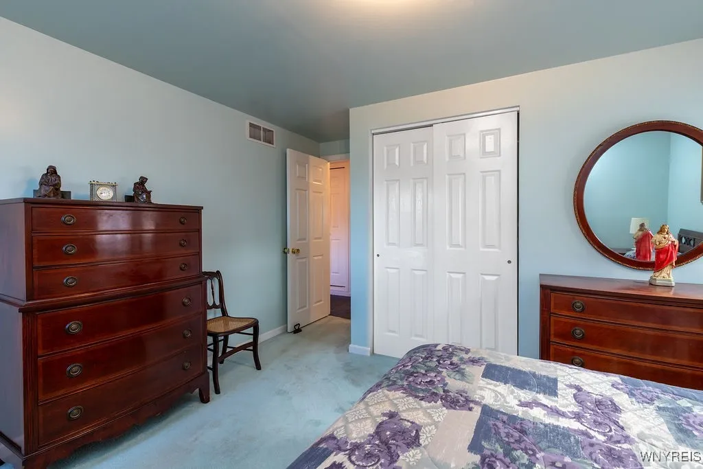 450 University Avenue, Tonawanda, New York 14223, Tonawanda, New York 14223, 2 Bedrooms Bedrooms, 5 Rooms Rooms,1 BathroomBathrooms,Residential,For Sale,450 University Avenue, Tonawanda, New York 14223,0,B1647395