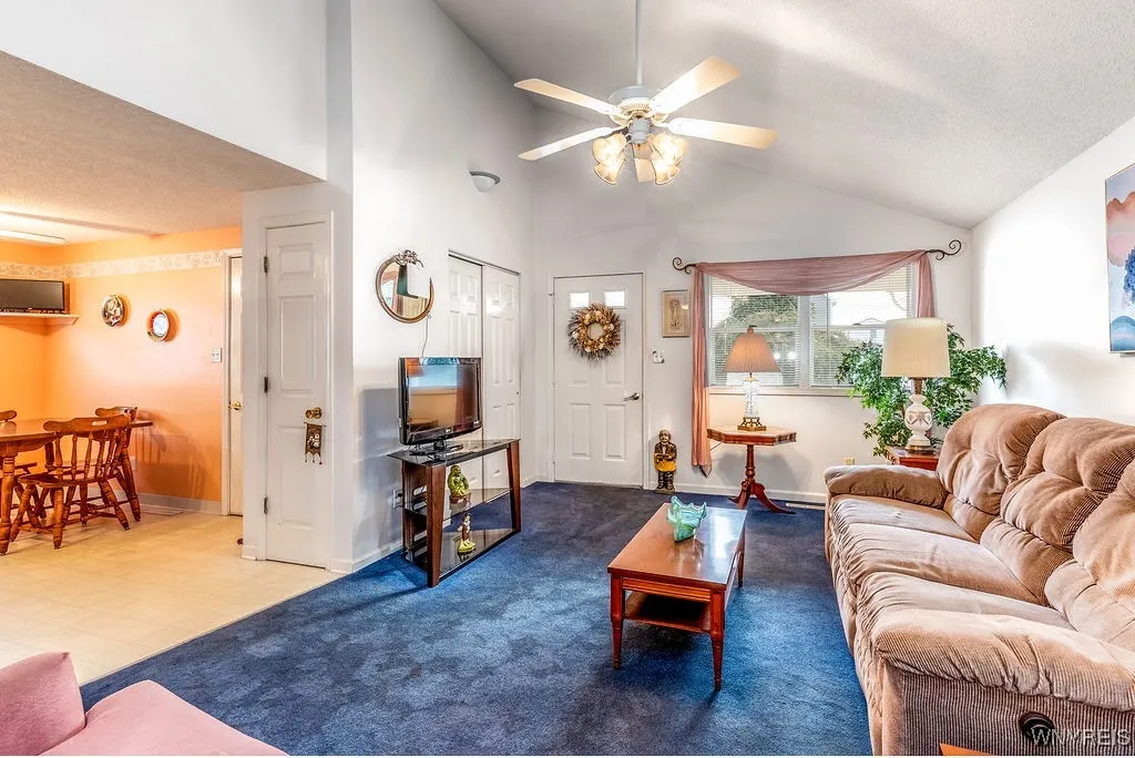 450 University Avenue, Tonawanda, New York 14223, Tonawanda, New York 14223, 2 Bedrooms Bedrooms, 5 Rooms Rooms,1 BathroomBathrooms,Residential,For Sale,450 University Avenue, Tonawanda, New York 14223,0,B1647395