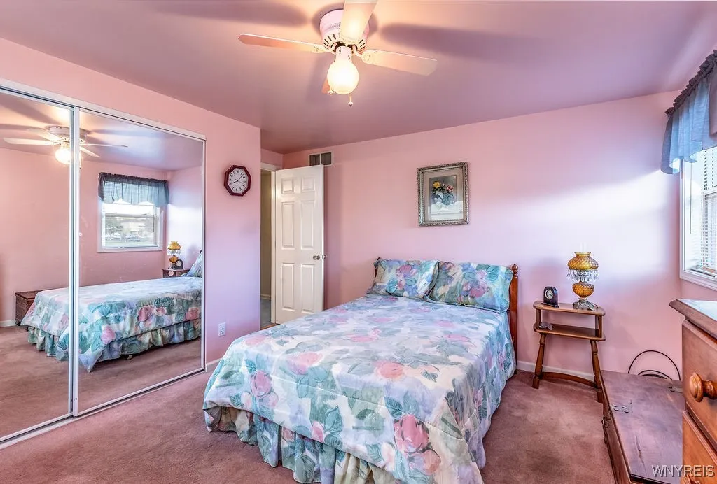450 University Avenue, Tonawanda, New York 14223, Tonawanda, New York 14223, 2 Bedrooms Bedrooms, 5 Rooms Rooms,1 BathroomBathrooms,Residential,For Sale,450 University Avenue, Tonawanda, New York 14223,0,B1647395