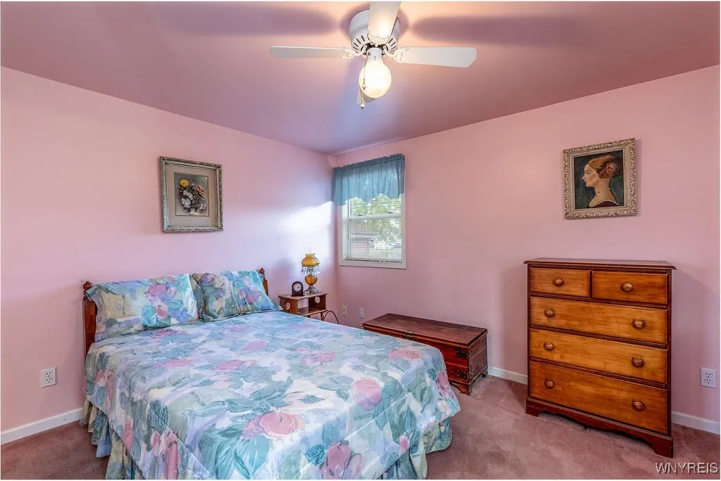 450 University Avenue, Tonawanda, New York 14223, Tonawanda, New York 14223, 2 Bedrooms Bedrooms, 5 Rooms Rooms,1 BathroomBathrooms,Residential,For Sale,450 University Avenue, Tonawanda, New York 14223,0,B1647395