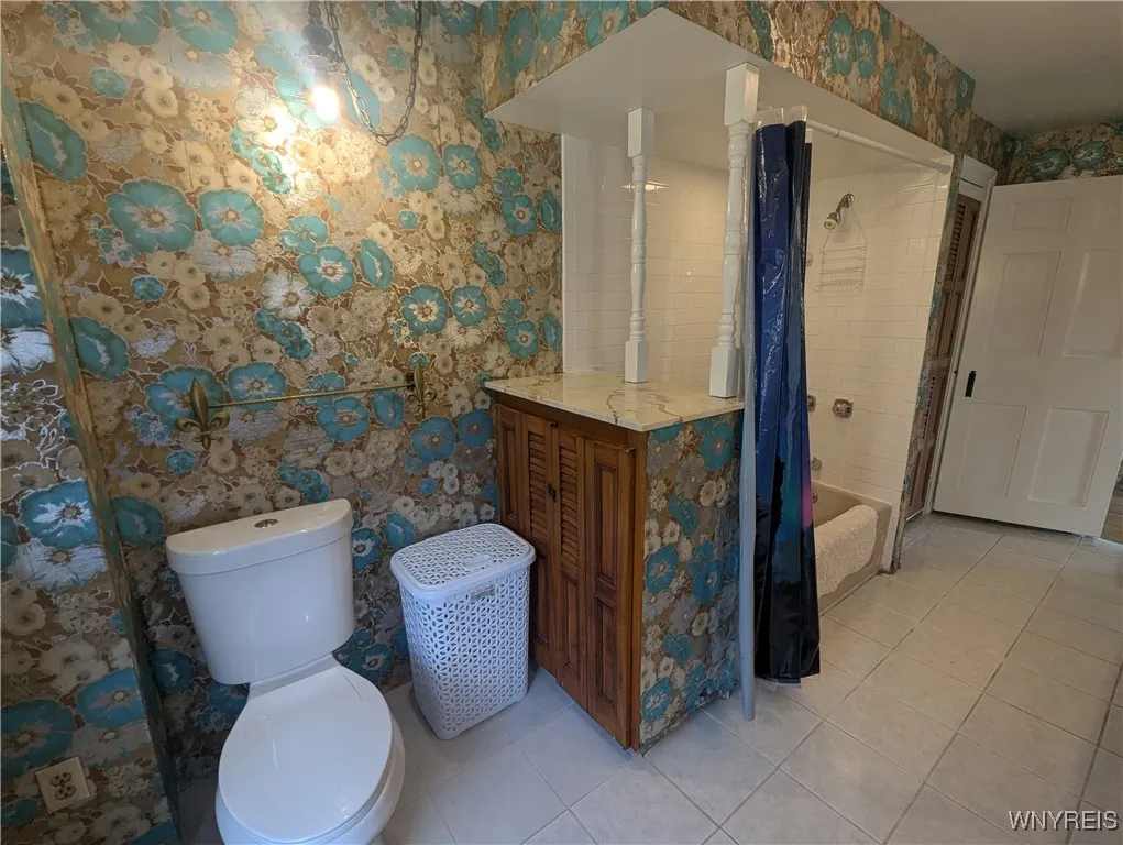 Unit 1 full bath