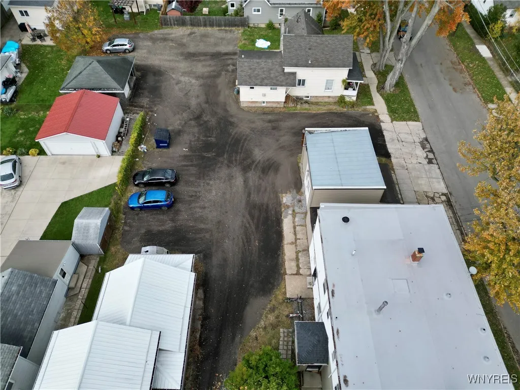 352 Fletcher Street, Tonawanda, New York 14150, Tonawanda, New York 14150, 7 Bedrooms Bedrooms, ,Multi Family,For Sale,352 Fletcher Street, Tonawanda, New York 14150,0,B1647586