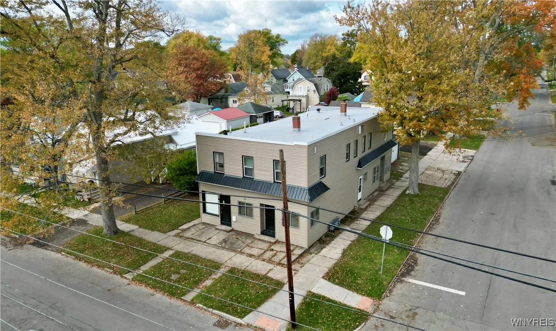 352 Fletcher Street, Tonawanda, New York 14150, Tonawanda, New York 14150, 7 Bedrooms Bedrooms, ,Multi Family,For Sale,352 Fletcher Street, Tonawanda, New York 14150,0,B1647586