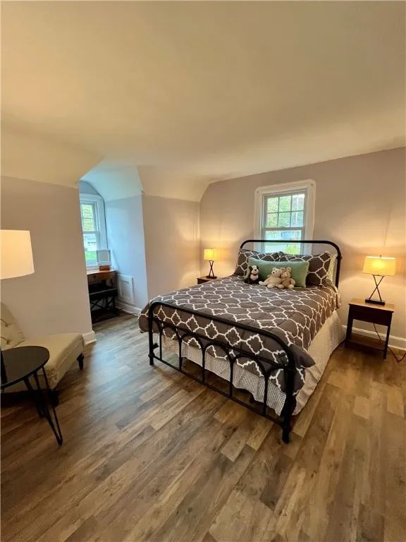 518 Larchmont Road, Elmira, New York 14905, Elmira, New York 14905, 2 Bedrooms Bedrooms, 6 Rooms Rooms,1 BathroomBathrooms,Residential,For Sale,518 Larchmont Road, Elmira, New York 14905,0,R1647580