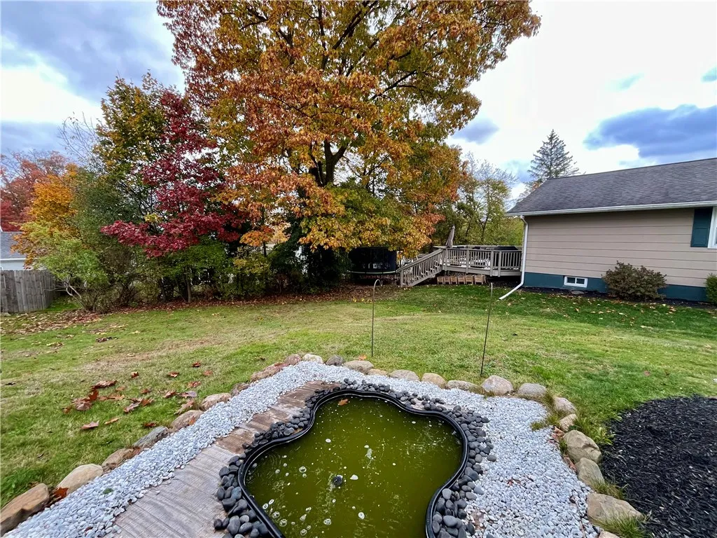 518 Larchmont Road, Elmira, New York 14905, Elmira, New York 14905, 2 Bedrooms Bedrooms, 6 Rooms Rooms,1 BathroomBathrooms,Residential,For Sale,518 Larchmont Road, Elmira, New York 14905,0,R1647580