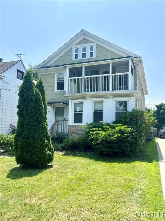 59 Knox Avenue Upper, Buffalo, New York 14216, Buffalo, New York 14216, 2 Bedrooms Bedrooms, 5 Rooms Rooms,1 BathroomBathrooms,Residential Lease,For Rent,59 Knox Avenue Upper, Buffalo, New York 14216,0,B1647598