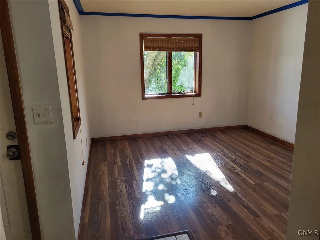 713 Hawley Avenue, Syracuse, New York 13203, Syracuse, New York 13203, 3 Bedrooms Bedrooms, 6 Rooms Rooms,1 BathroomBathrooms,Residential,For Sale,713 Hawley Avenue, Syracuse, New York 13203,0,S1647177