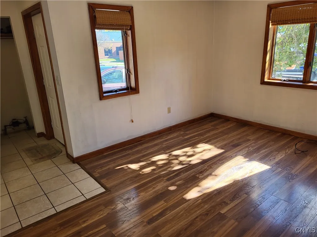 713 Hawley Avenue, Syracuse, New York 13203, Syracuse, New York 13203, 3 Bedrooms Bedrooms, 6 Rooms Rooms,1 BathroomBathrooms,Residential,For Sale,713 Hawley Avenue, Syracuse, New York 13203,0,S1647177