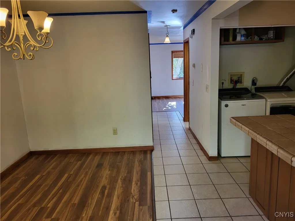 713 Hawley Avenue, Syracuse, New York 13203, Syracuse, New York 13203, 3 Bedrooms Bedrooms, 6 Rooms Rooms,1 BathroomBathrooms,Residential,For Sale,713 Hawley Avenue, Syracuse, New York 13203,0,S1647177