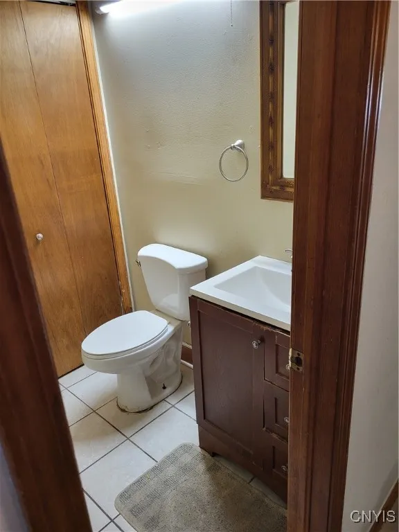 713 Hawley Avenue, Syracuse, New York 13203, Syracuse, New York 13203, 3 Bedrooms Bedrooms, 6 Rooms Rooms,1 BathroomBathrooms,Residential,For Sale,713 Hawley Avenue, Syracuse, New York 13203,0,S1647177