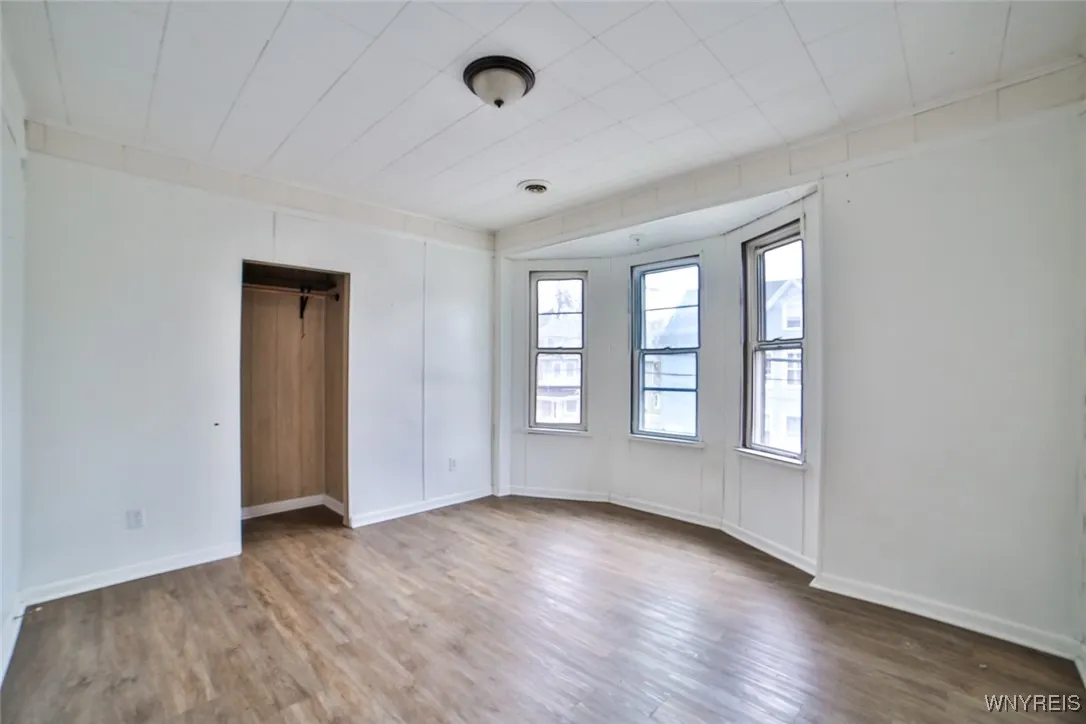 42 Buffum Street Upper, Buffalo, New York 14210, Buffalo, New York 14210, 3 Bedrooms Bedrooms, 5 Rooms Rooms,1 BathroomBathrooms,Residential Lease,Closed,42 Buffum Street Upper, Buffalo, New York 14210,0,B1644708