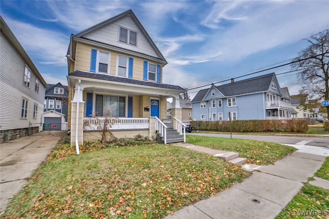 42 Buffum Street Upper, Buffalo, New York 14210, Buffalo, New York 14210, 3 Bedrooms Bedrooms, 5 Rooms Rooms,1 BathroomBathrooms,Residential Lease,Closed,42 Buffum Street Upper, Buffalo, New York 14210,0,B1644708
