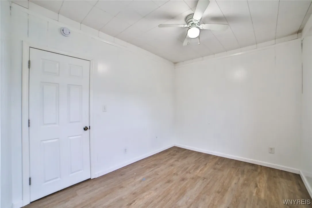 42 Buffum Street Upper, Buffalo, New York 14210, Buffalo, New York 14210, 3 Bedrooms Bedrooms, 5 Rooms Rooms,1 BathroomBathrooms,Residential Lease,Closed,42 Buffum Street Upper, Buffalo, New York 14210,0,B1644708