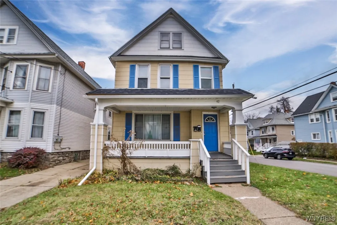 42 Buffum Street Upper, Buffalo, New York 14210, Buffalo, New York 14210, 3 Bedrooms Bedrooms, 5 Rooms Rooms,1 BathroomBathrooms,Residential Lease,Closed,42 Buffum Street Upper, Buffalo, New York 14210,0,B1644708