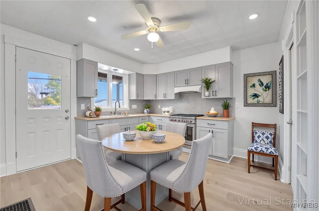 56 Williams Street, Bradford City, Pennsylvania 16, Bradford City, Pennsylvania 16701, 3 Bedrooms Bedrooms, 9 Rooms Rooms,1 BathroomBathrooms,Residential,For Sale,56 Williams Street, Bradford City, Pennsylvania 16,0,B1644079