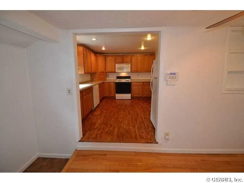 126 Colin Street, Greece, New York 14615, Greece, New York 14615, 3 Bedrooms Bedrooms, 8 Rooms Rooms,1 BathroomBathrooms,Residential Lease,For Rent,126 Colin Street, Greece, New York 14615,0,R1647341