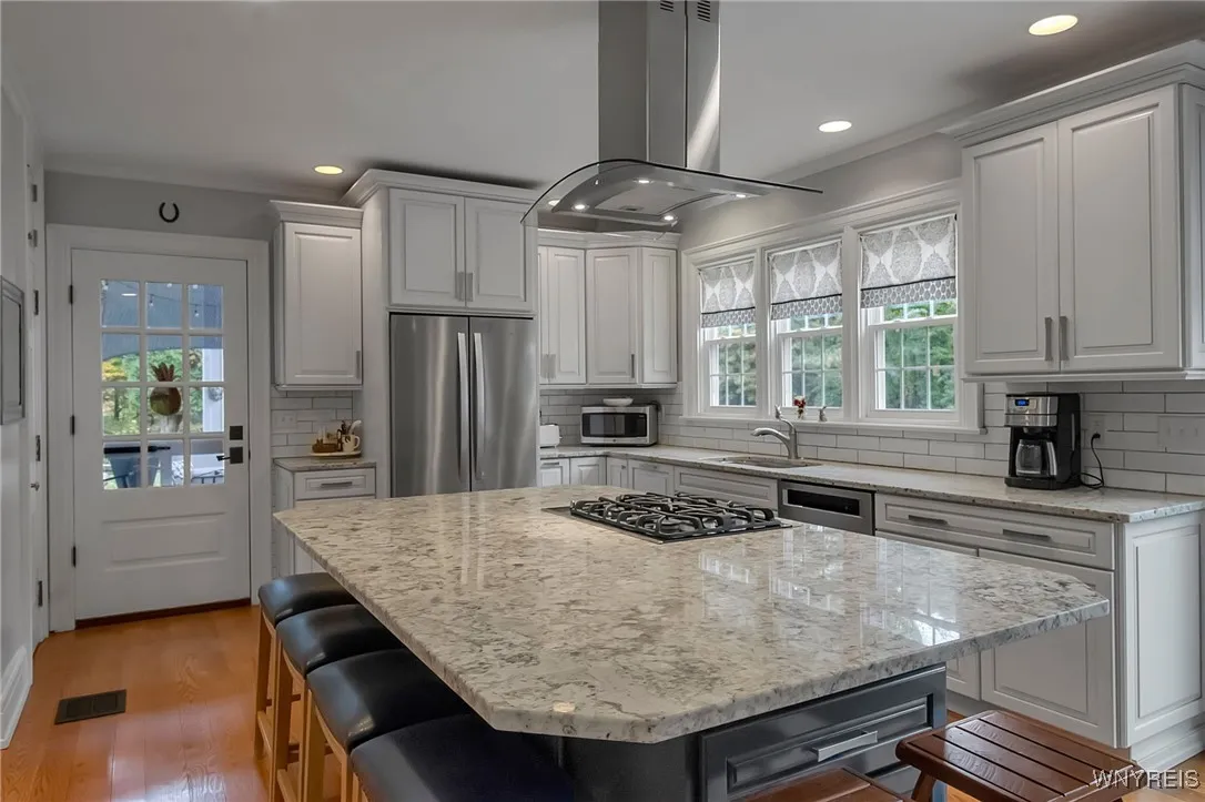 5618 Armor Duells Road, Orchard Park, New York 141, Orchard Park, New York 14127, 5 Bedrooms Bedrooms, 15 Rooms Rooms,3 BathroomsBathrooms,Residential,Closed,5618 Armor Duells Road, Orchard Park, New York 141,0,B1647153