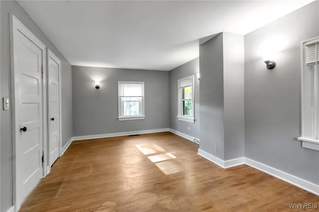 5618 Armor Duells Road, Orchard Park, New York 141, Orchard Park, New York 14127, 5 Bedrooms Bedrooms, 15 Rooms Rooms,3 BathroomsBathrooms,Residential,Closed,5618 Armor Duells Road, Orchard Park, New York 141,0,B1647153