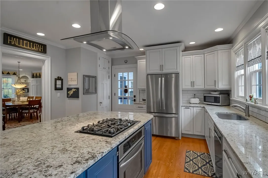 5618 Armor Duells Road, Orchard Park, New York 141, Orchard Park, New York 14127, 5 Bedrooms Bedrooms, 15 Rooms Rooms,3 BathroomsBathrooms,Residential,Closed,5618 Armor Duells Road, Orchard Park, New York 141,0,B1647153