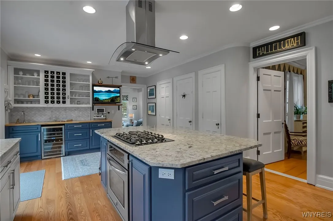 5618 Armor Duells Road, Orchard Park, New York 141, Orchard Park, New York 14127, 5 Bedrooms Bedrooms, 15 Rooms Rooms,3 BathroomsBathrooms,Residential,Closed,5618 Armor Duells Road, Orchard Park, New York 141,0,B1647153