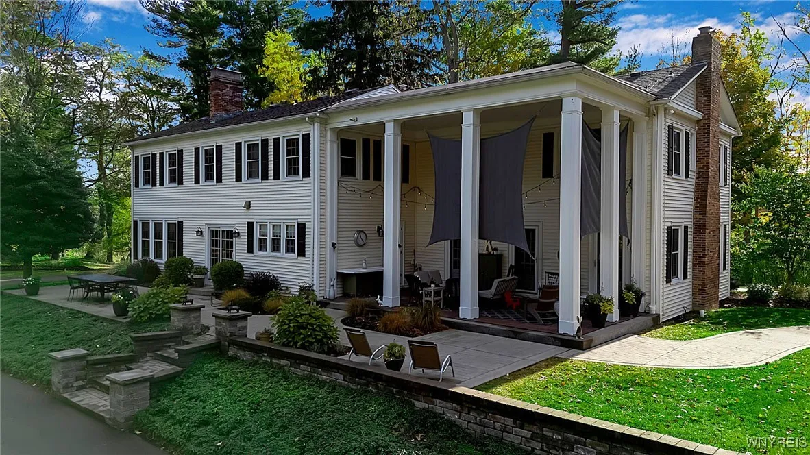 5618 Armor Duells Road, Orchard Park, New York 141, Orchard Park, New York 14127, 5 Bedrooms Bedrooms, 15 Rooms Rooms,3 BathroomsBathrooms,Residential,Closed,5618 Armor Duells Road, Orchard Park, New York 141,0,B1647153