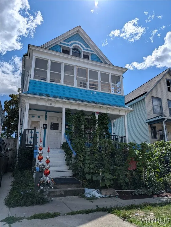 249 Auburn Avenue, Buffalo, New York 14213, Buffalo, New York 14213, 6 Bedrooms Bedrooms, ,2 BathroomsBathrooms,Residential,For Sale,249 Auburn Avenue, Buffalo, New York 14213,0,B1647488