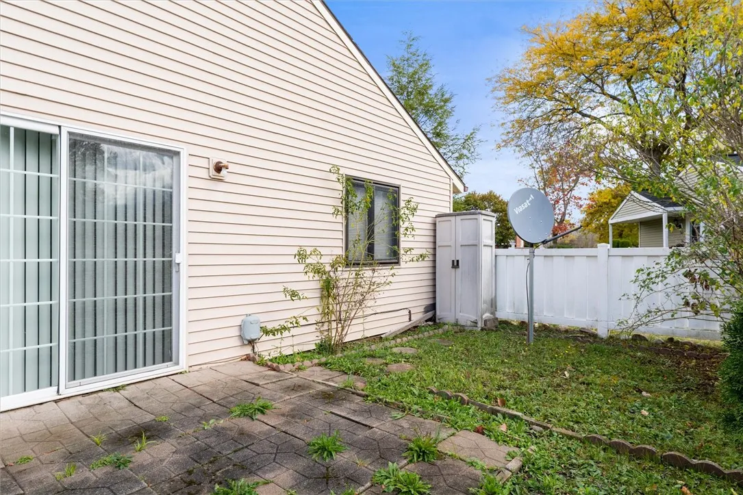 61 Windsorshire Drive, Ogden, New York 14624, Ogden, New York 14624, 3 Bedrooms Bedrooms, 5 Rooms Rooms,2 BathroomsBathrooms,Residential,For Sale,61 Windsorshire Drive, Ogden, New York 14624,0,R1647501