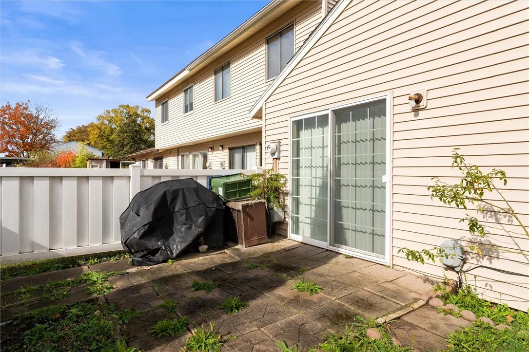 61 Windsorshire Drive, Ogden, New York 14624, Ogden, New York 14624, 3 Bedrooms Bedrooms, 5 Rooms Rooms,2 BathroomsBathrooms,Residential,For Sale,61 Windsorshire Drive, Ogden, New York 14624,0,R1647501