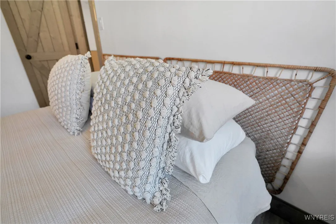 548 Herr Road, Evans, New York 14006, Evans, New York 14006, 2 Bedrooms Bedrooms, 6 Rooms Rooms,1 BathroomBathrooms,Residential,For Sale,548 Herr Road, Evans, New York 14006,0,B1647387