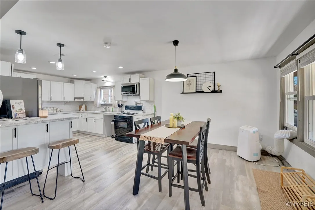 548 Herr Road, Evans, New York 14006, Evans, New York 14006, 2 Bedrooms Bedrooms, 6 Rooms Rooms,1 BathroomBathrooms,Residential,For Sale,548 Herr Road, Evans, New York 14006,0,B1647387