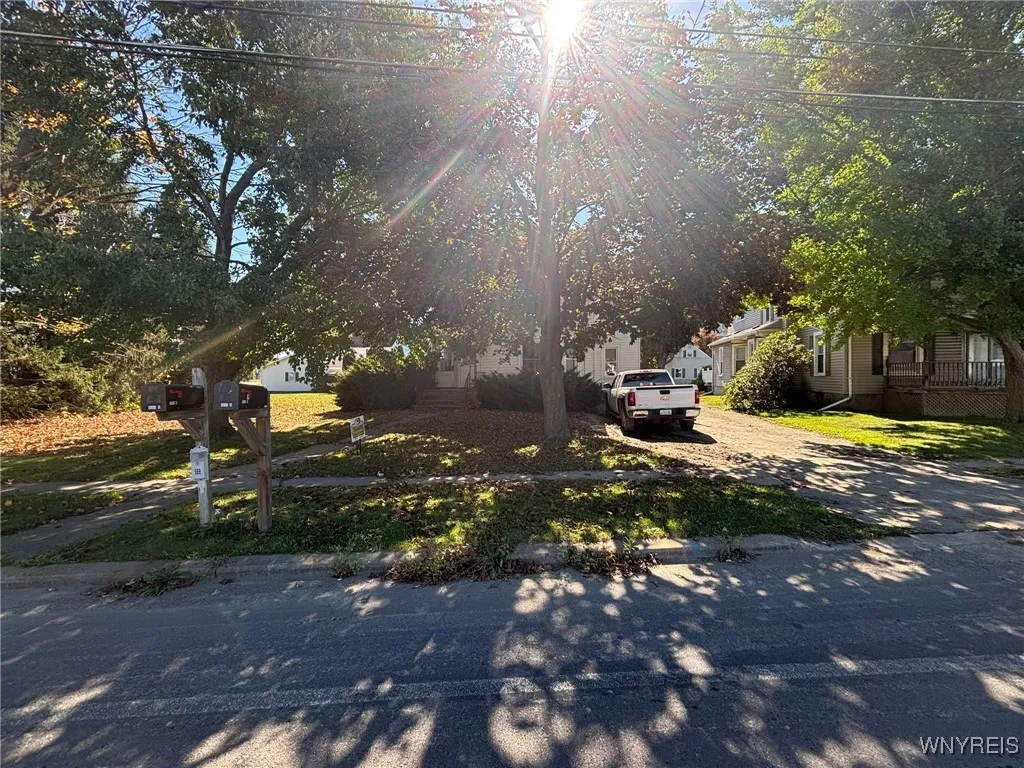 1005 Pennsylvania Avenue, Southport, New York 1490, Southport, New York 14904, 4 Bedrooms Bedrooms, ,2 BathroomsBathrooms,Residential,For Sale,1005 Pennsylvania Avenue, Southport, New York 1490,0,B1646690