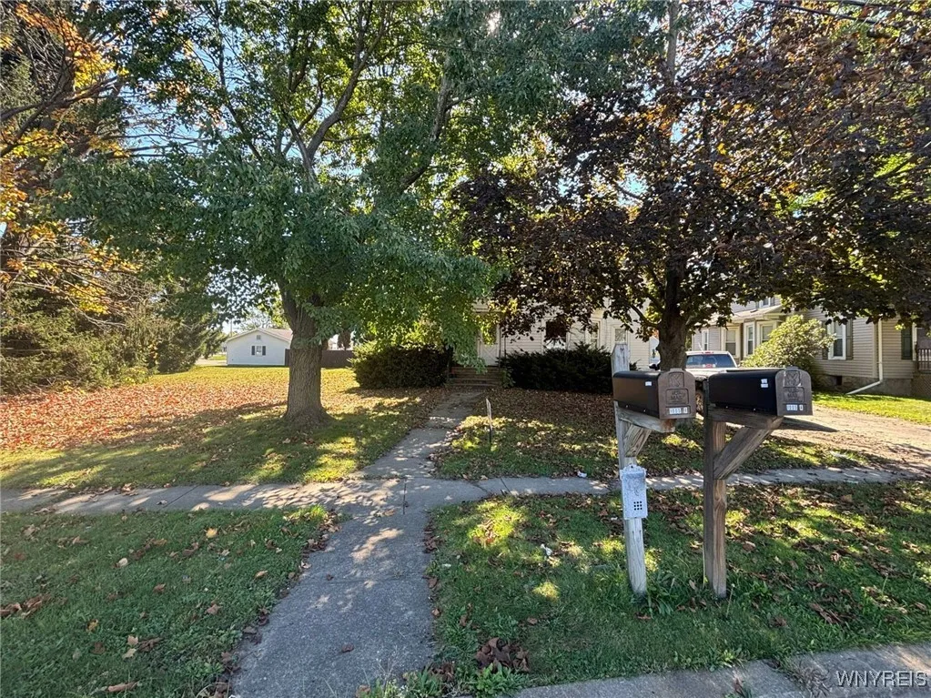 1005 Pennsylvania Avenue, Southport, New York 1490, Southport, New York 14904, 4 Bedrooms Bedrooms, ,2 BathroomsBathrooms,Residential,For Sale,1005 Pennsylvania Avenue, Southport, New York 1490,0,B1646690