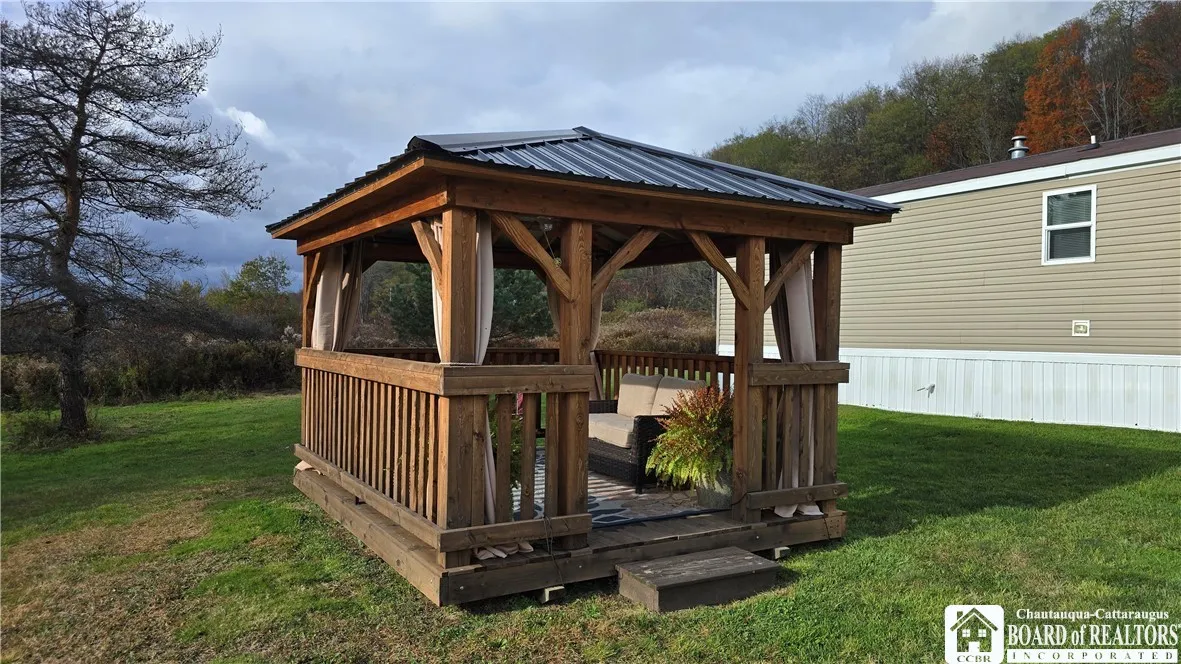 4273 Waterman Road, Stockton, New York 14784, Stockton, New York 14784, 3 Bedrooms Bedrooms, 7 Rooms Rooms,2 BathroomsBathrooms,Residential,For Sale,4273 Waterman Road, Stockton, New York 14784,0,R1647495