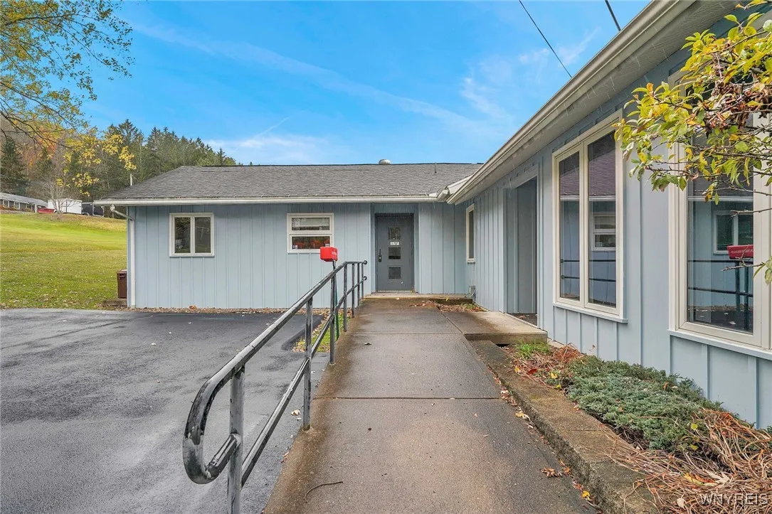 130 West Main Street, Cuba, New York 14727, Cuba, New York 14727, ,Commercial Sale,For Sale,130 West Main Street, Cuba, New York 14727,0,B1646446