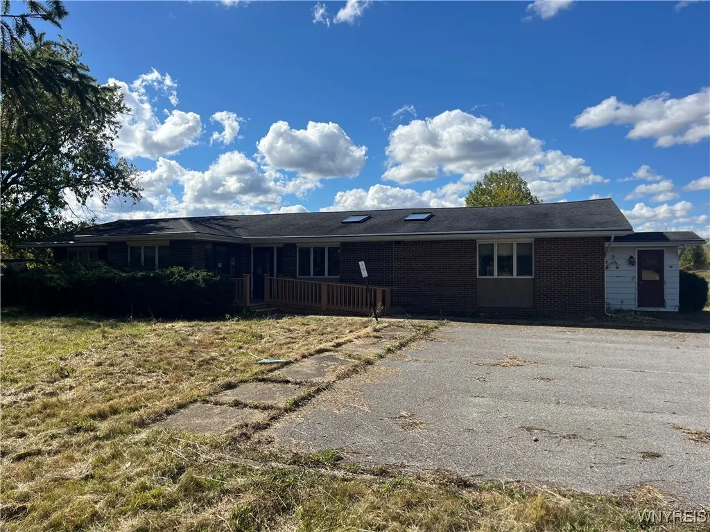 3916 Long Bridge, Albion, New York 14411, Albion, New York 14411, ,Commercial Sale,For Sale,3916 Long Bridge, Albion, New York 14411,0,B1647624