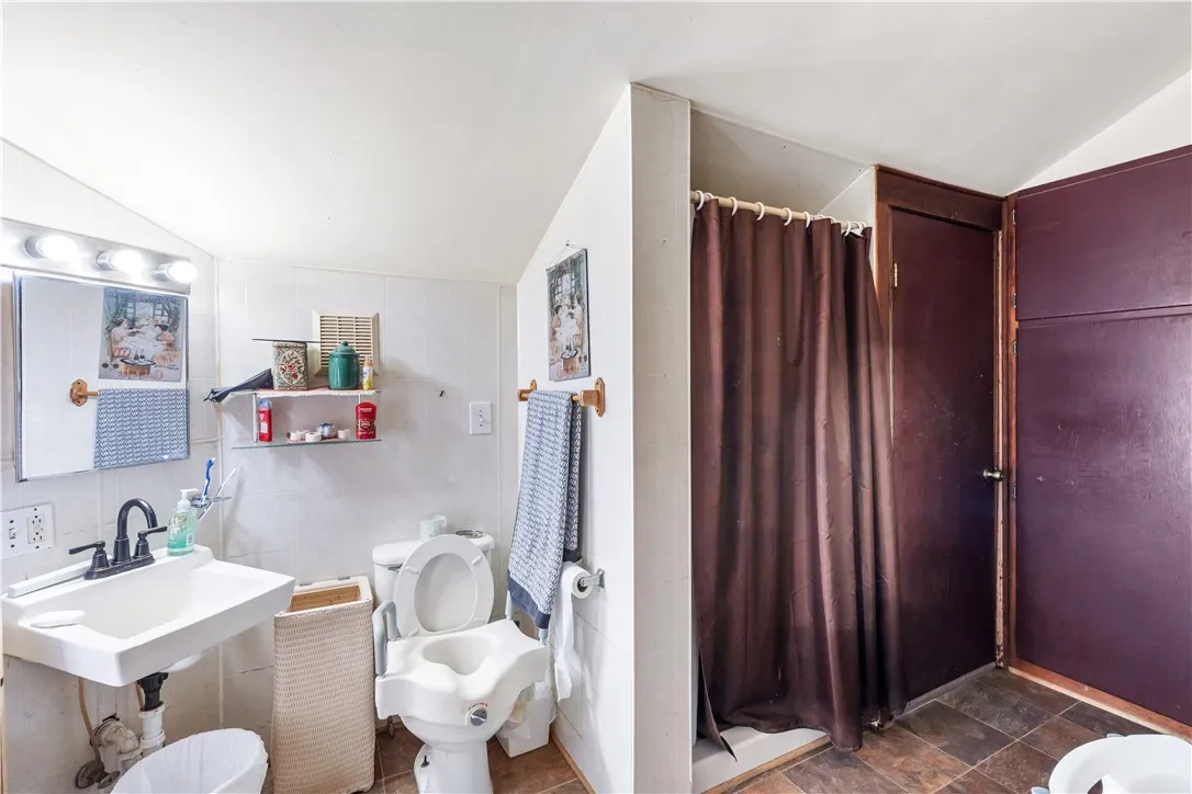 downstairs full bathroom w/ standup shower