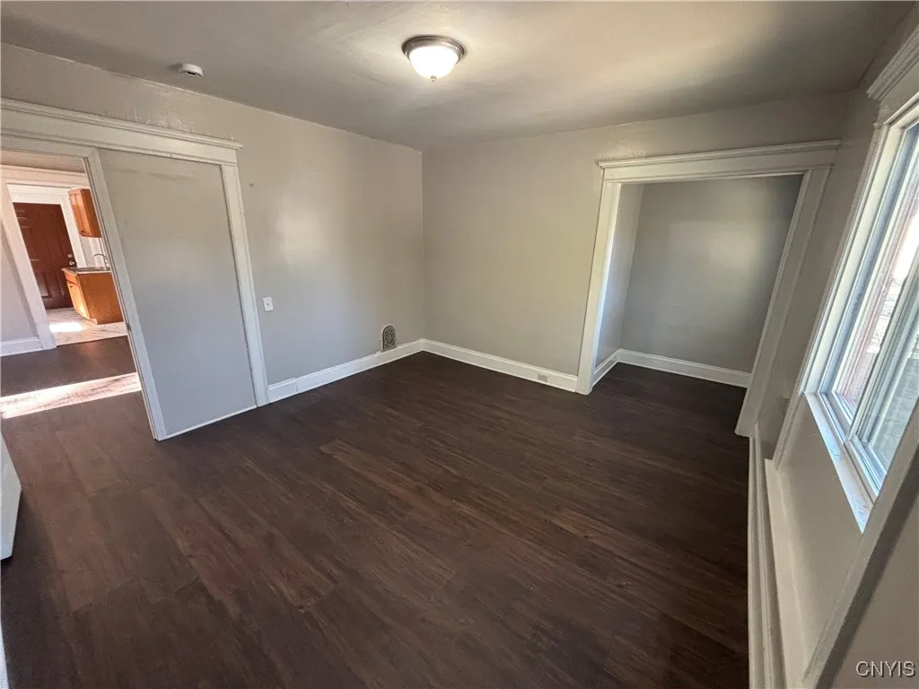 1070 South Geddes Street 1066, Syracuse, New York, Syracuse, New York 13204, 3 Bedrooms Bedrooms, 6 Rooms Rooms,1 BathroomBathrooms,Residential Lease,For Rent,1070 South Geddes Street 1066, Syracuse, New York ,0,S1647529