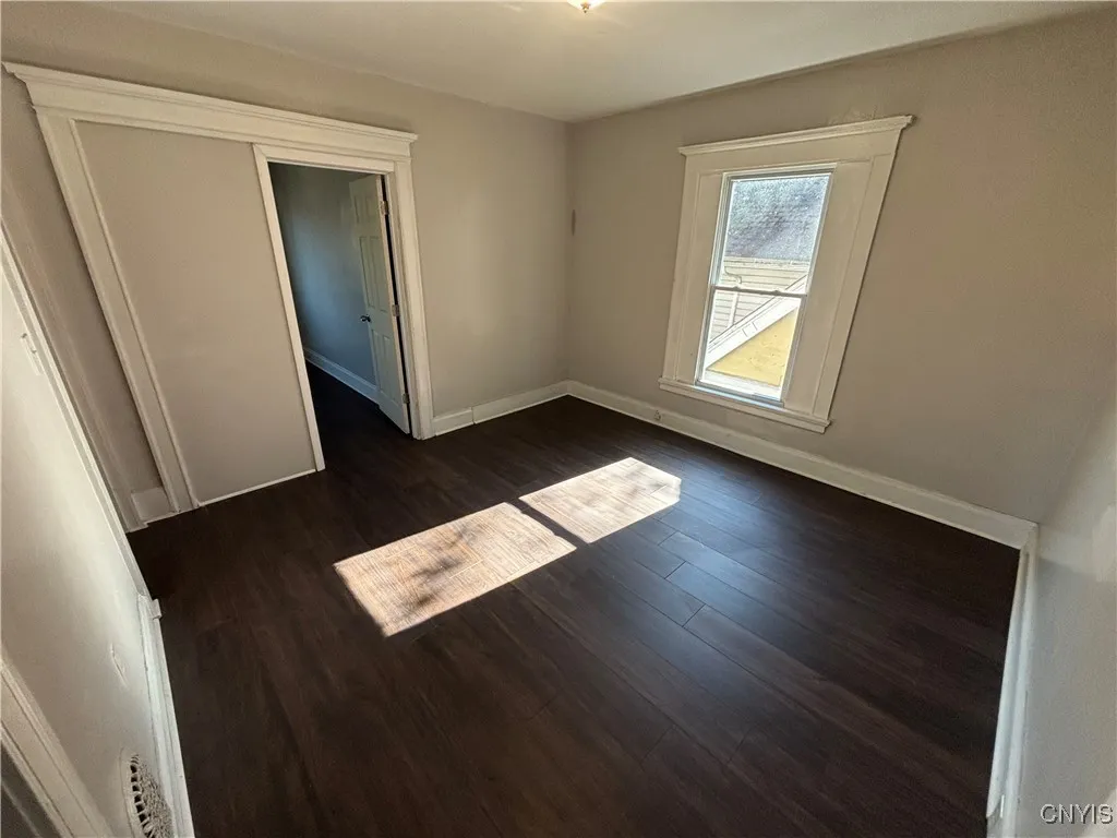 1070 South Geddes Street 1066, Syracuse, New York, Syracuse, New York 13204, 3 Bedrooms Bedrooms, 6 Rooms Rooms,1 BathroomBathrooms,Residential Lease,For Rent,1070 South Geddes Street 1066, Syracuse, New York ,0,S1647529